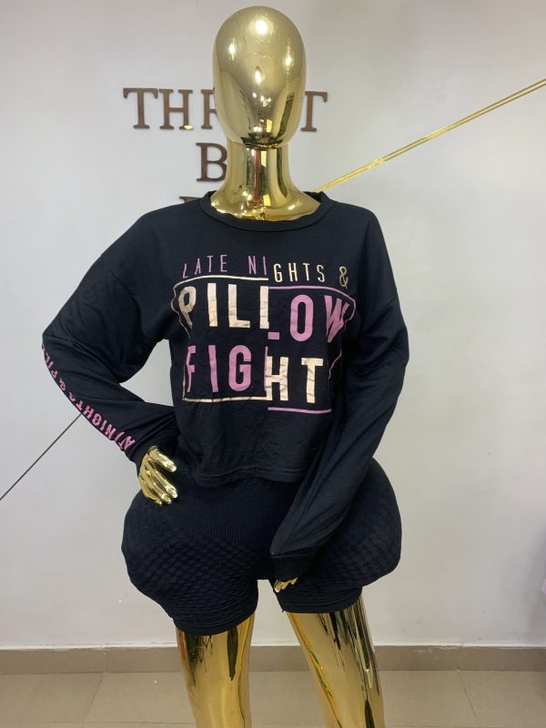 Sweatshirt